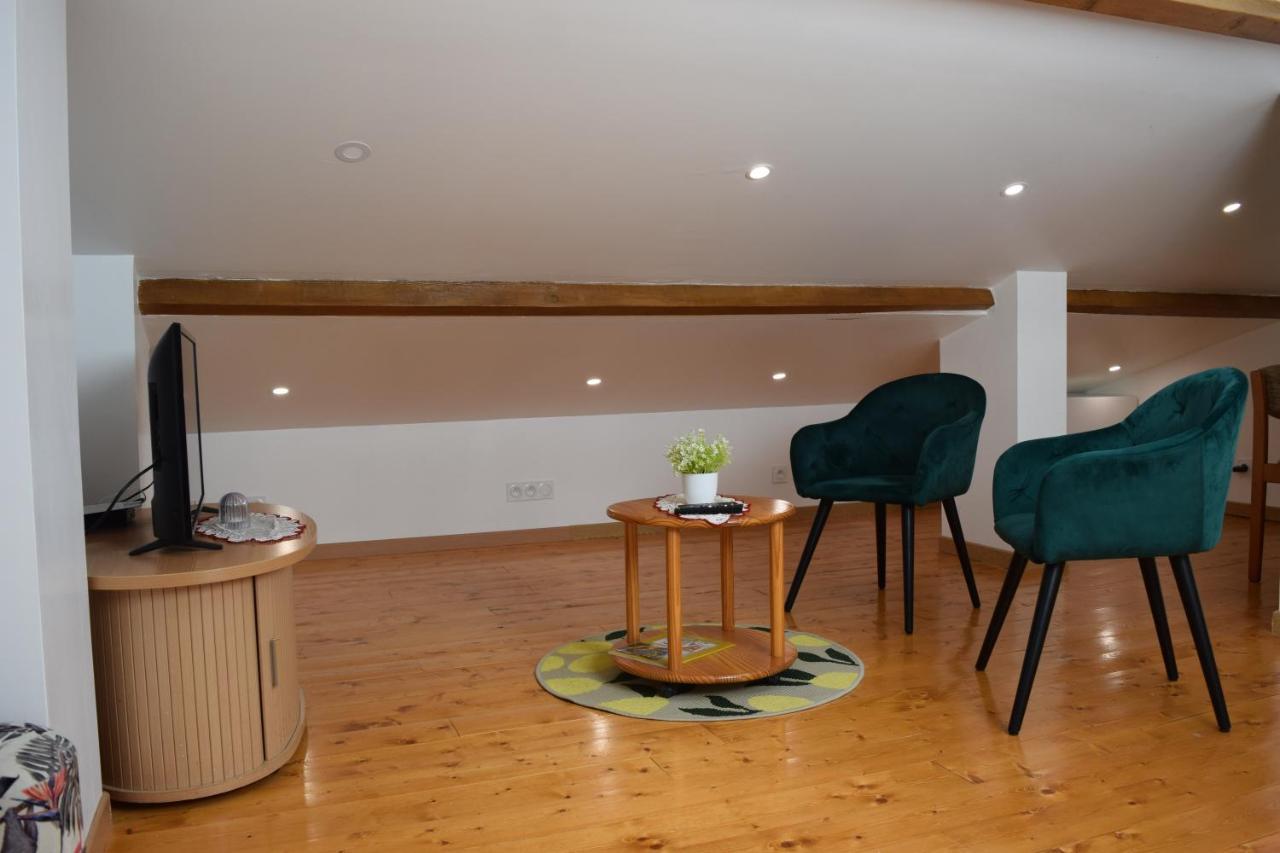 Appartement La Joie Dans Quartier Chic Pibrac Exterior photo